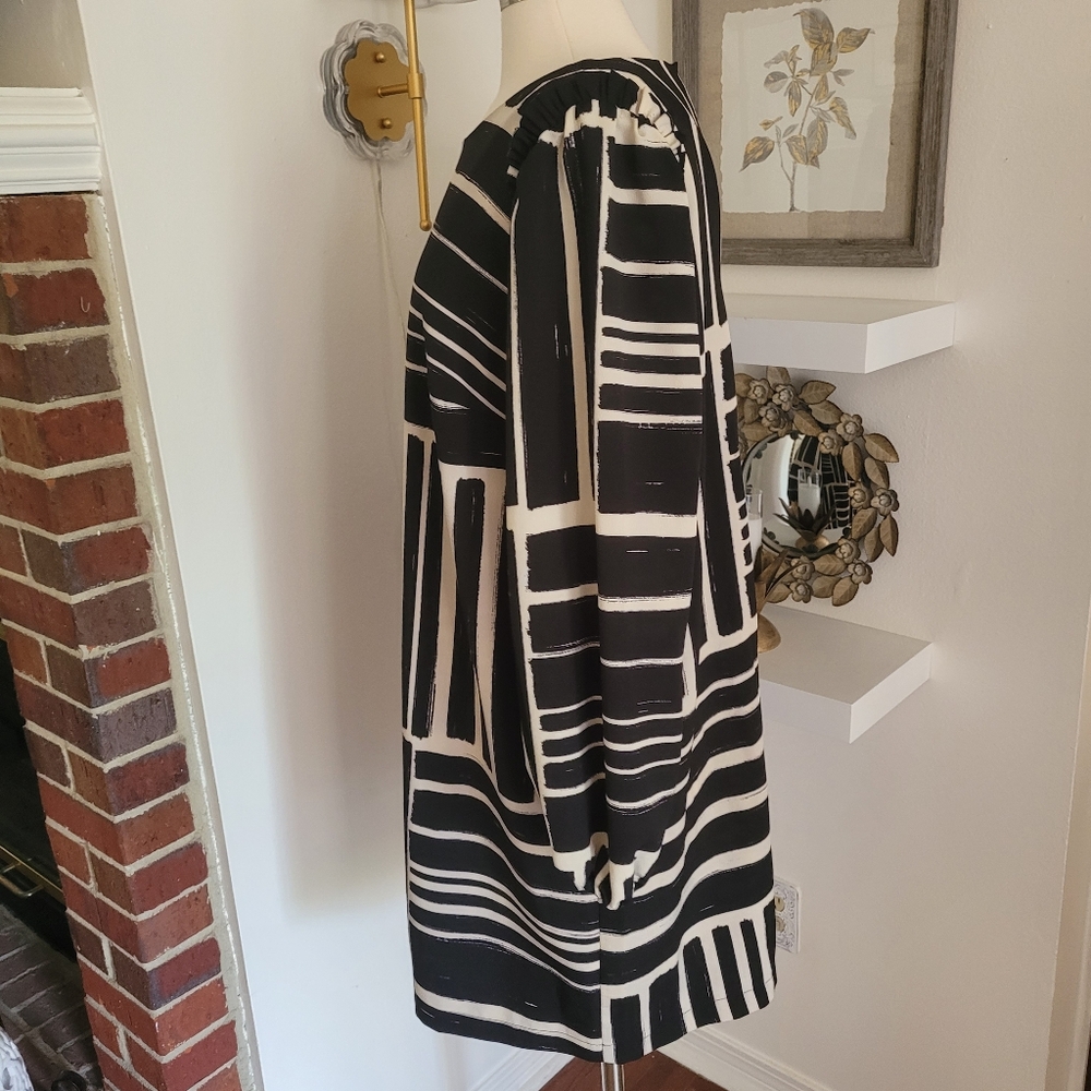 Eloquii Puff Sleeve Black and White Geometric Pattern Dress 16 - Picture 2 of 11